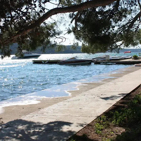 Apartment 4295d Tisno